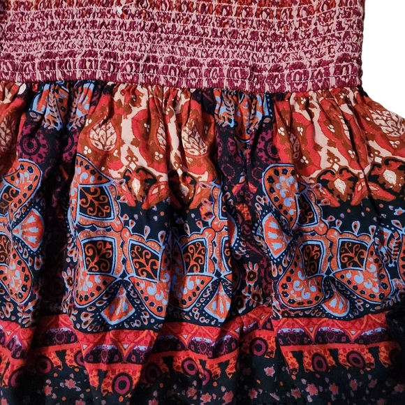 Hollister boho mini skirt medium - Picture 3 of 4